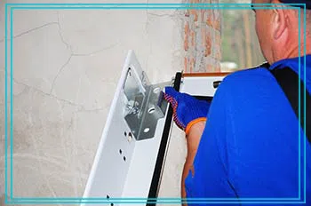 Trust Garage Door Service Bronx, NY 347-270-8674 - garage-door-installation-gdr-10m